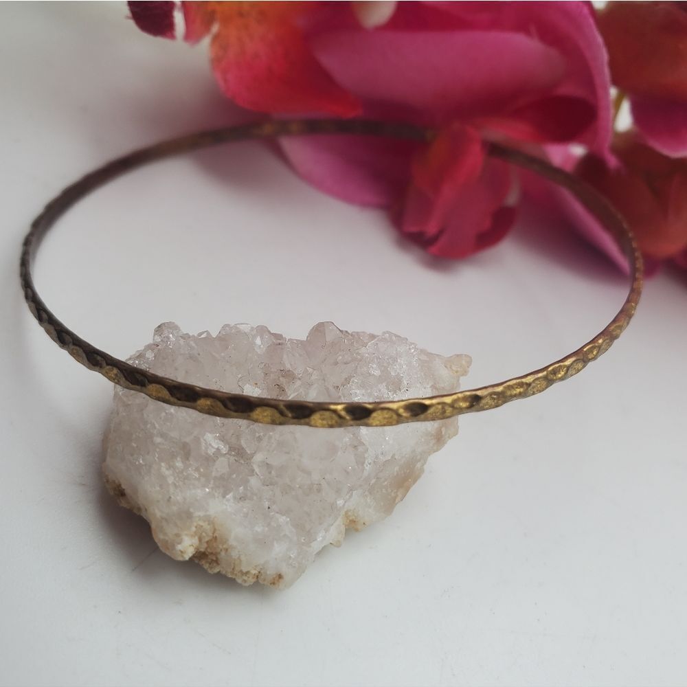 Gold tone hammered bracelet bangle‎